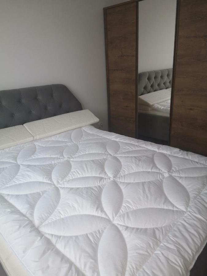 Apartament Przy Aquaparku Διαμέρισμα Ράντομ Εξωτερικό φωτογραφία